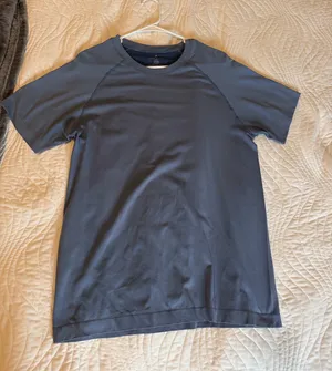 Men’s Fabletics Shirt  thumbnail 1