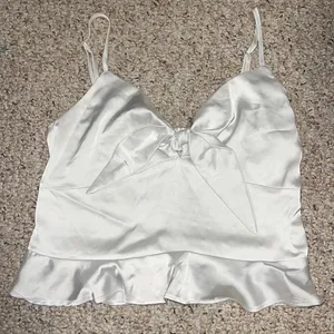 White Silk Top Size M thumbnail 2