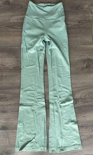 Lululemon Groove Super-High-Rise Flared Pant Nulu thumbnail 3