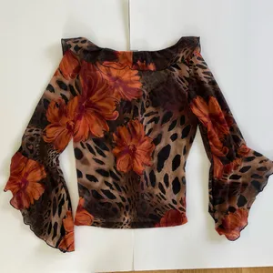 Unique Vintage Vintage Floral and Animal Print Blouse thumbnail 4