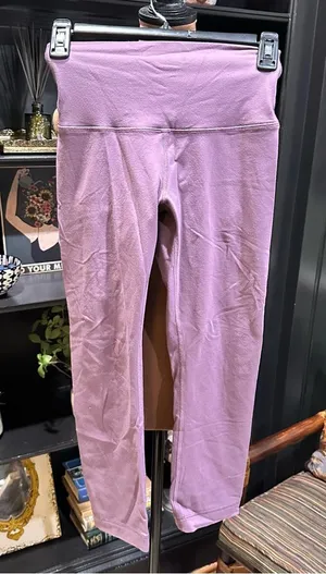 Lululemon Align High-Rise Pants – Size 4 – Wisteria Purple – Buttery Soft thumbnail 1