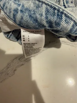 American Eagle Curvy Mom Short thumbnail 3