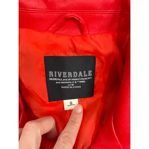 Riverdale South Side Serpents Red Faux Leather Moto Jacket Womens‎ Small thumbnail 2
