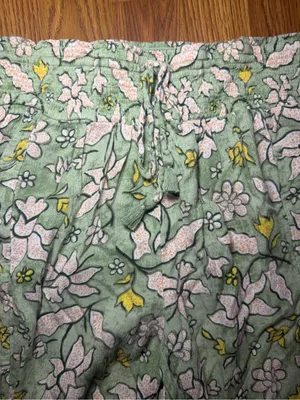 Aerie Floral High Rise Smocked Tie Waist Crinkle Pants Green Medium thumbnail 3