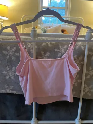 Hollister Tank thumbnail 3