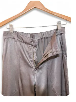 Young Fabulous & Broke (YFB) Women’s Satin Gray Cargo Pants Size Small thumbnail 10
