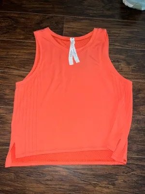 Lululemon Tank thumbnail 1