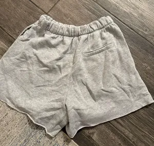 Shorts thumbnail 2