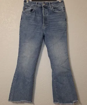 We The Free Stella Kick Flare Button Fly High Rise Jeans Size 28 OB1153168 thumbnail 1