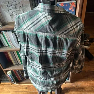 Carhartt green plaid M western workwear button down shirt thumbnail 2