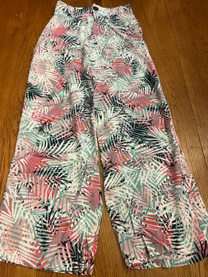 Women's Tropical Leaf Print Wide Leg Casual Pants thumbnail 1