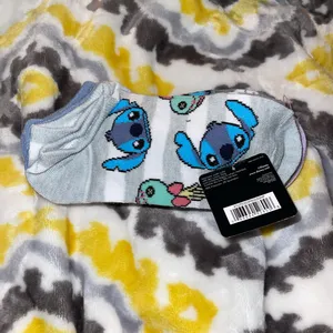Disney Lilo and Stitch Socks thumbnail 2