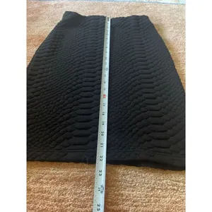 “My Tribe”black textured pencil skirt size M stretch snakeskin pattern thumbnail 4