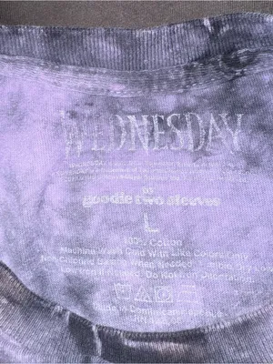 Women’s Wednesday Halloween Purple Cotton T-Shirt Top size Medium - Large thumbnail 6