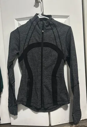 Lululemon Define Jacket thumbnail 1
