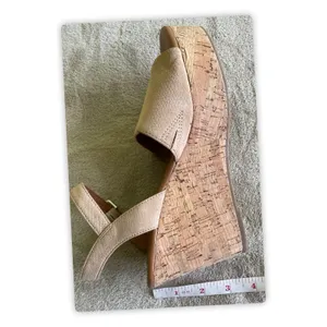 Michael by Michael Shannon Cork‎ Wedge Sandals Womens 7 Tan Suede thumbnail 7