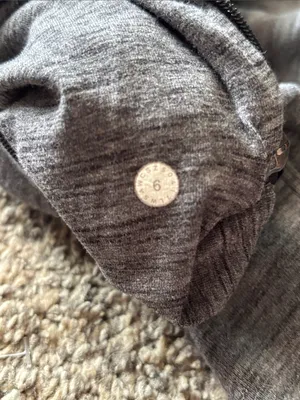 Lululemon Free To Roam Jogger 28" size 6 thumbnail 6