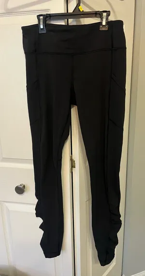 Lululemon Leggings Black 8 Women’s thumbnail 1