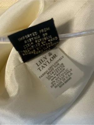 LILY & TAYLOR Ivory Blazer Coat Longline Crystal Buttons Shimmer Fabric Size 14 thumbnail 10