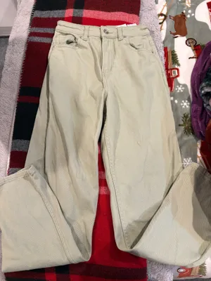 H&M Light Green Mom Jeans thumbnail 1