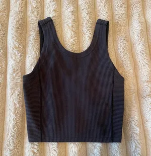 Lululemon Tank  thumbnail 1