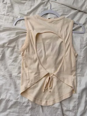 Urban Outfitters Top thumbnail 3