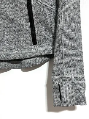 Lululemon Herringbone Define Jacket Womens 6 Gray Thumbholes Full Zip Athletic thumbnail 4