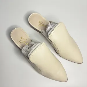 42 GOLD by Chinese Laundry Rue Pointed Toe Mules in Ecru Soft Leather thumbnail 6