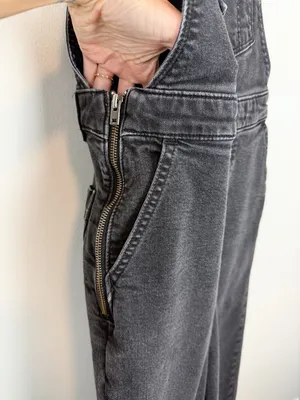 Levi’s Premium Ribcage Wide Leg Cropped Overalls Washed Black Size 25 thumbnail 7