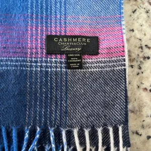Charter Club Scarf Women OS Blue Pink Plaid Cashmere Luxury Fringe Winter Wrap thumbnail 4