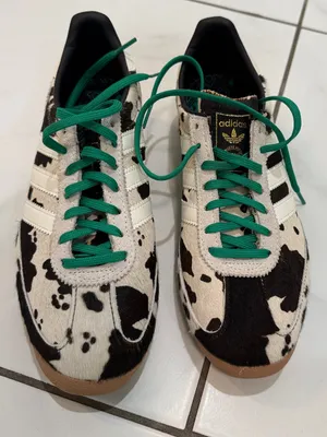 adidas Cow Print Sneakers w/ Green Laces - 7.5 - like new / pony hair (runs big) thumbnail 3