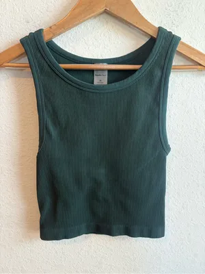 Sunday Best Dark Green Ribbed Scoop Neck Tank Size Medium thumbnail 1