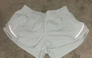 Lululemon Hotty Hot Short 2.5” thumbnail 1