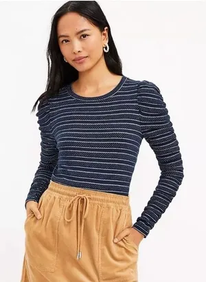 LOFT XS Cinched ruffled knit‎ long sleeve top thumbnail 1
