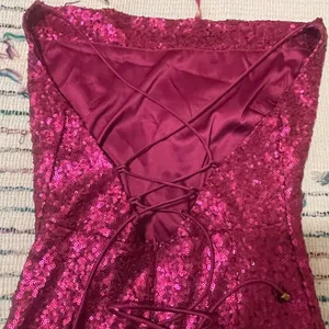 Selfie Leslie Saints & Secrets Miami Nights Cowl Neck Fuchsia Mini Dress Sequins Lace Up Prom thumbnail 7