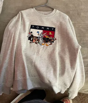 Looney Tunes Tommy And Crewneck thumbnail 1