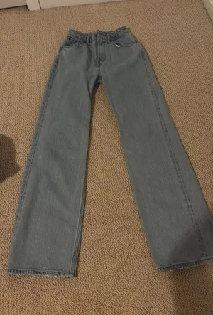 Abercrombie Jeans High-Rise thumbnail 1