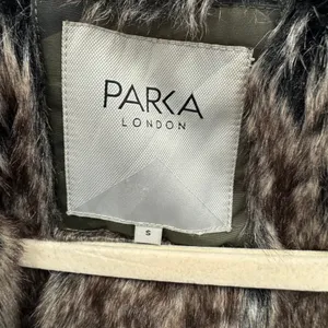 Parka London Women's‎ Caversham Faux Fur Parka Camo Small Lined Faux Fur Hood thumbnail 11