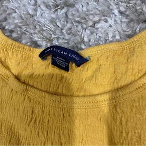 American Eagle Yellow Textured Stretch Crop Top Size Medium thumbnail 2