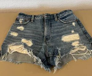 Abercrombie Annie High-Rise Shorts thumbnail 1
