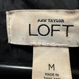 Ann Taylor LOFT Women's Black Double Breasted Puffer Jacket Size M thumbnail 2