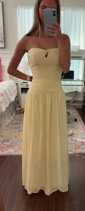 Maxi Yellow Dress thumbnail 3