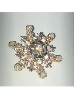 Vintage Gold Tone Snowflake Faux Pearl Brooch thumbnail 2