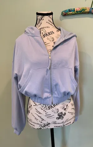 Tinsel Town Junior Women’s Medium Light Blue Cropped Full Zip Hoodie Sweatshirt thumbnail 1