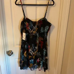 Pacific Vibes Tropical Floral Sleeveless Dress – Size XL – New With Tags thumbnail 8