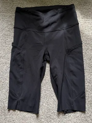 Lululemon Fast And Free Short 10" *Non-Reflective in Black Size 2 Running thumbnail 4
