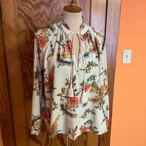 Entro Boho Floral Peasant Blouse Cream Bird Print Tassel Tie Top thumbnail 7