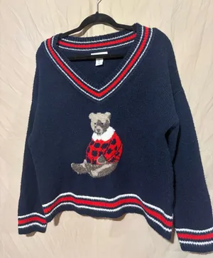 Cupcakes and cashmere sweater thumbnail 1