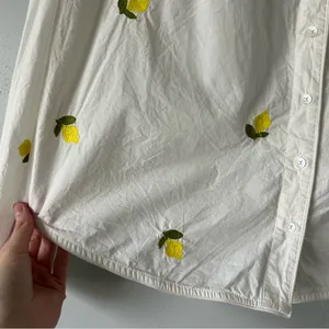 Anthropologie Maeve Embroidered Lemons Button Down Shirt Whimsy Euro Fruit thumbnail 6