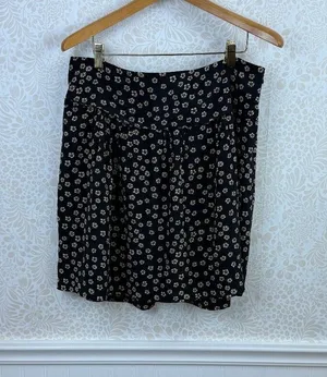 Madewell Black and Tan Floral Print Mini Ruffle Side Zip Skirt - Size - 12 thumbnail 1